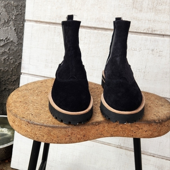 Repetto Guido Lug‎ Sole Chelsea Boot - Picture 5 of 10